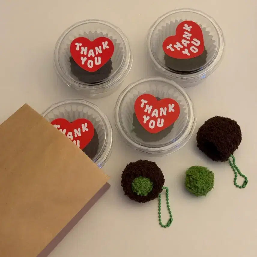 [BUNJANG] Valentine's Day Dubai Ddujjong Cookie Keyring / 두바이쫀득쿠키 두쫀쿠키링 (케이스포함)