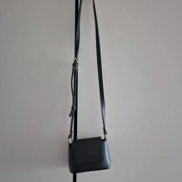 [BUNJANG] Mongsac Black Mini Crossbody Bag / 몽삭 블랙 미니 크로스가방
