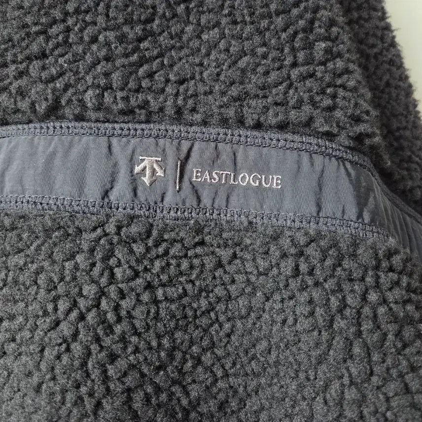 [BUNJANG] Eastlogue x Descente Fleece Jacket (Black, XL) / 최종가)이스트로그x데상트 플리스(후리스)자켓 블랙 XL사이즈 판매