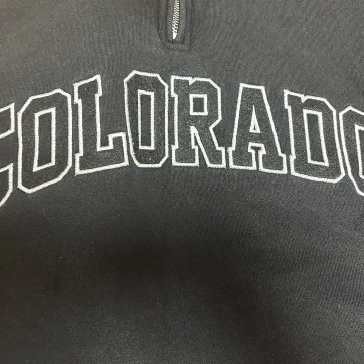 [BUNJANG] Colorado Black Half Zip-Up Sweatshirt / 콜로라도 블랙 하프집업 맨투맨