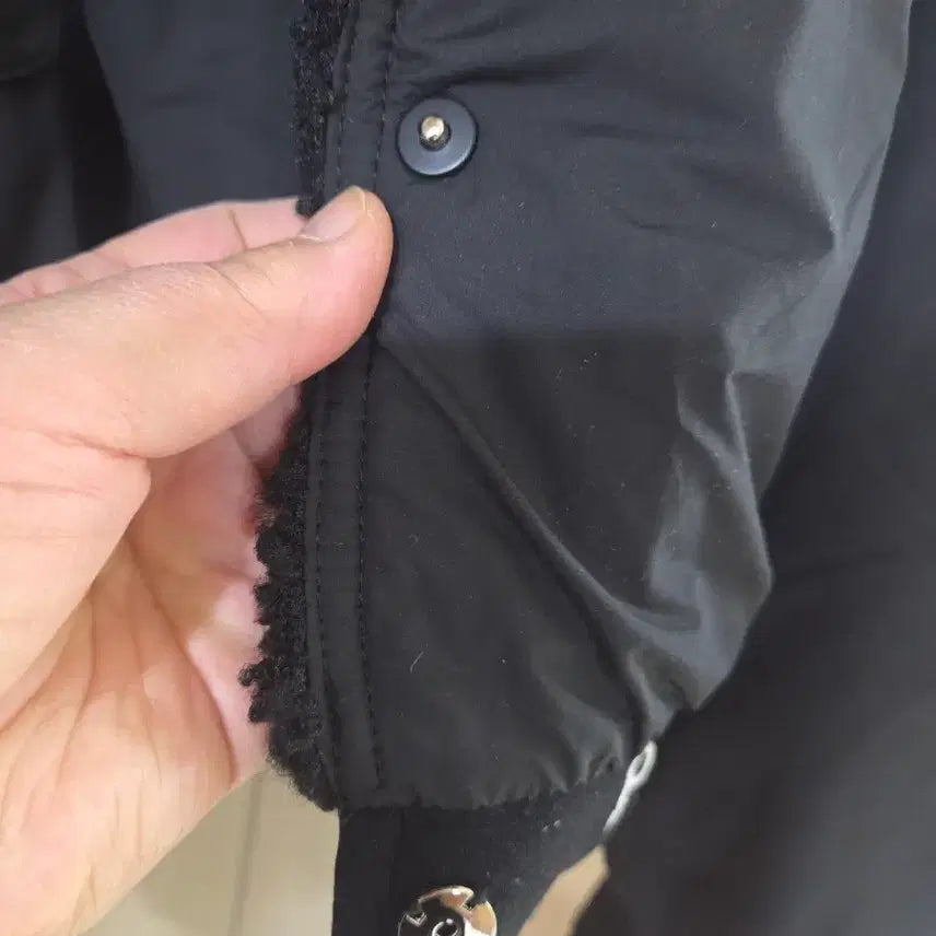 [BUNJANG] Black Short Padded Jacket / 숏패딩뽀글이