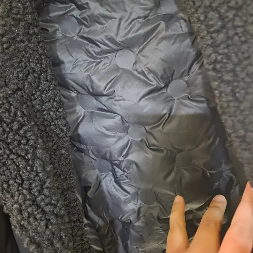 [BUNJANG] Black Short Padded Jacket / 숏패딩뽀글이