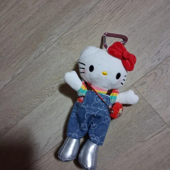 [BUNJANG] Hello Kitty Doll Keyring / 헬로키티 인형 키링(무료배송)