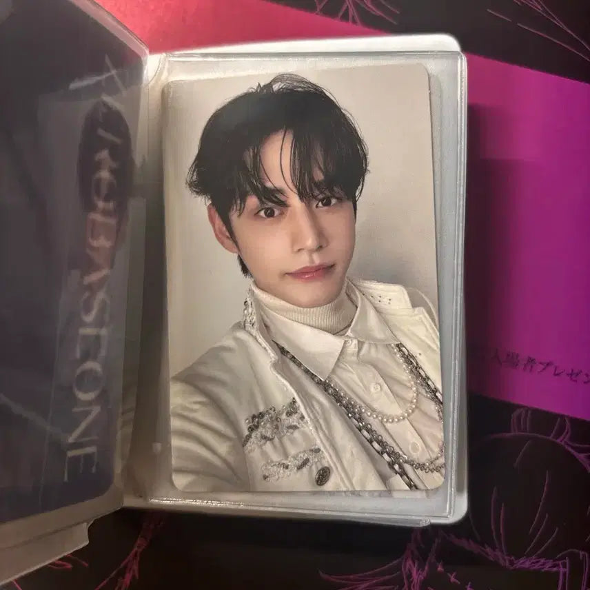 [BUNJANG] ZEROBASEONE Kim Jiwoong Photocard Bundle Set / 제로베이스원 김지웅 포카 10장 일괄 판매 급처