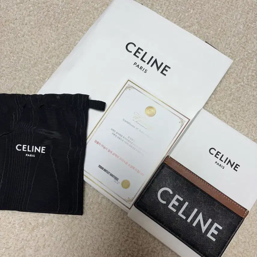 [BUNJANG] Celine Triomphe Card Holder / 셀린느 트리옹프 카드지갑