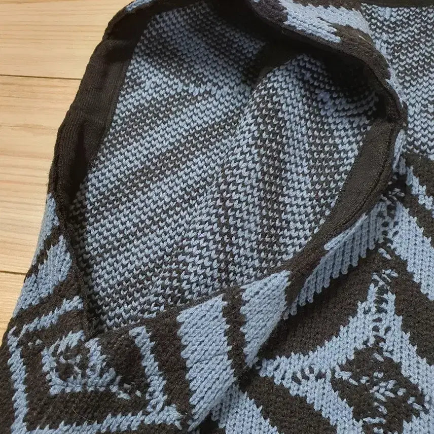 [BUNJANG] Patterned Knit Vest / 패턴 니트 조끼 블루 블랙