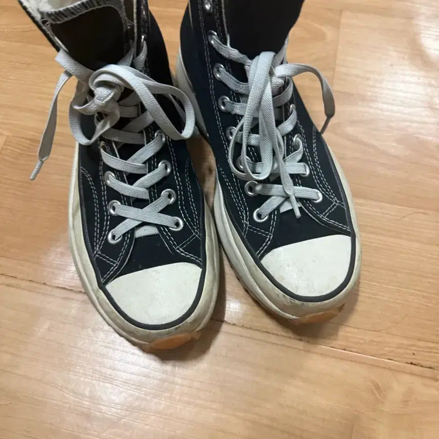 [SOLD OUT] 255) jw앤더슨 x 컨버스 블랙 하이 스니커즈 한정판