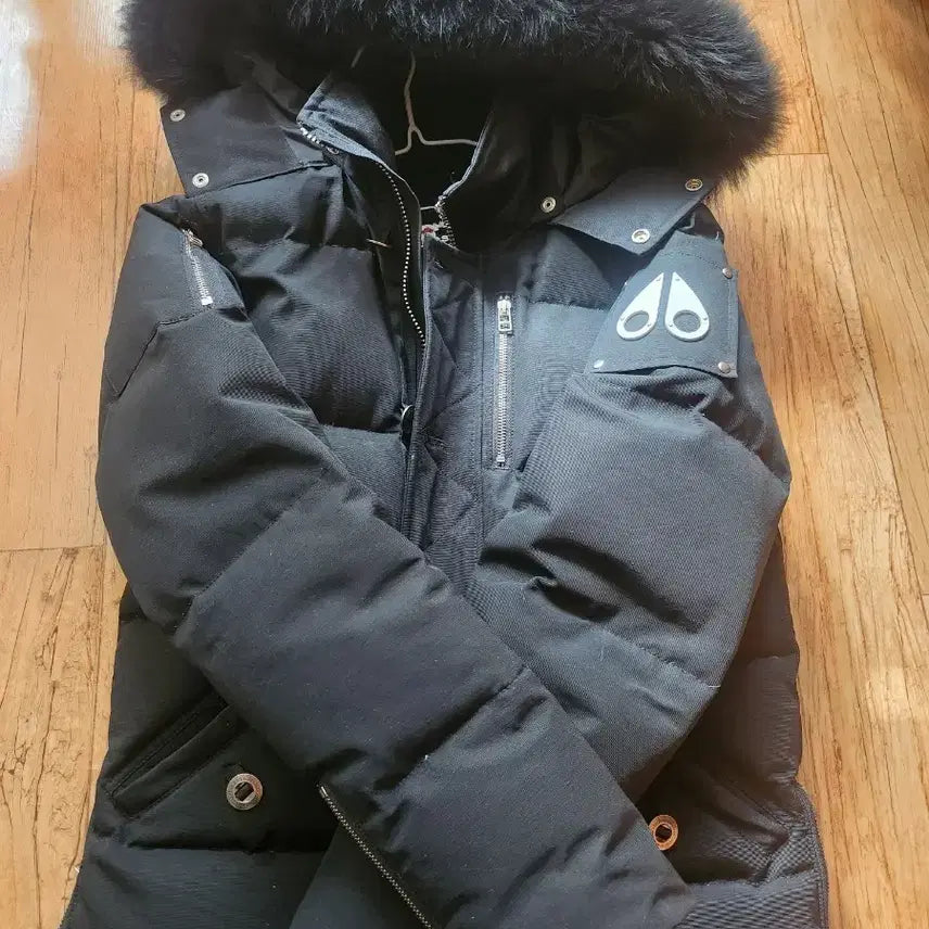 [BUNJANG] Moose Knuckles Black Fox Fur Hooded Padded Jacket (Size S) / 무스너클 블랙 패딩 폭스퍼 후드 s