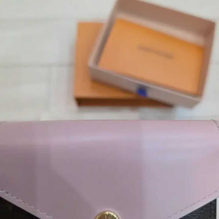 [BUNJANG] Louis Vuitton Zoe Wallet Monogram / 루이비통 조에월릿모노그램반지갑(M62933) 판매합니다