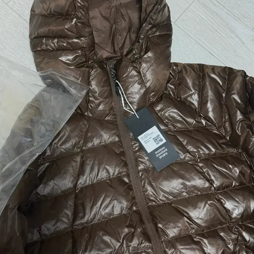 [BUNJANG] Musinsa Standard Sports Iron Light Down Jacket / (새제품) (택O) 무신사스탠다드스포츠 아이언 라이트 다운 자켓