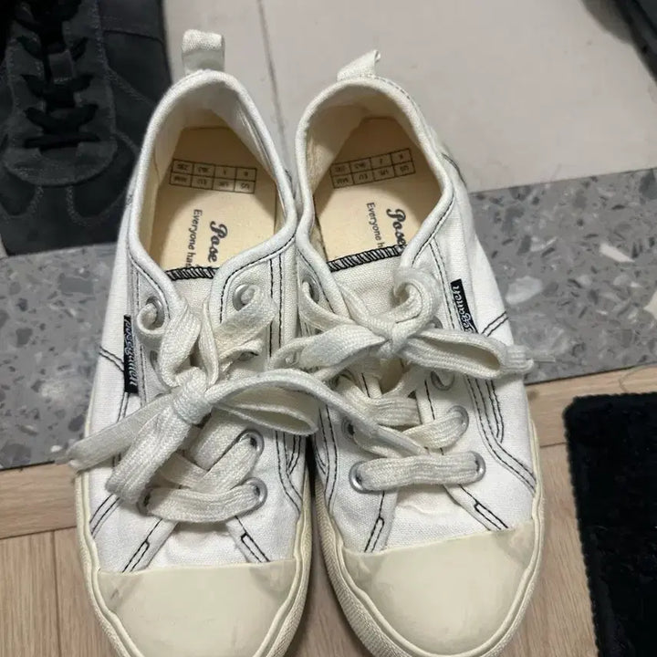 [BUNJANG] Pose Gants Sneakers 230 / 포즈간츠 스니커즈 230