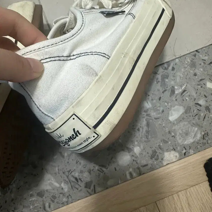 [BUNJANG] Pose Gants Sneakers 230 / 포즈간츠 스니커즈 230