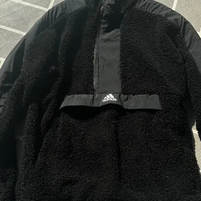 [SOLD OUT] 아디다스 하프 집업 FS7571  블랙 S사이즈 양털 플리스