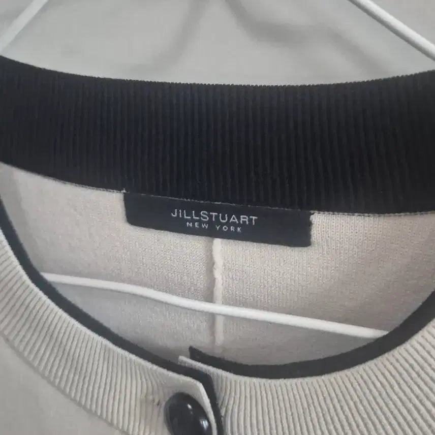 [BUNJANG] JILLSTUART Ivory Cardigan / 질스튜어트 아이보리 가디건 새상품