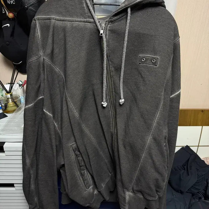 [BUNJANG] Grails Hoodie / 그레일즈 후드집업 (2)