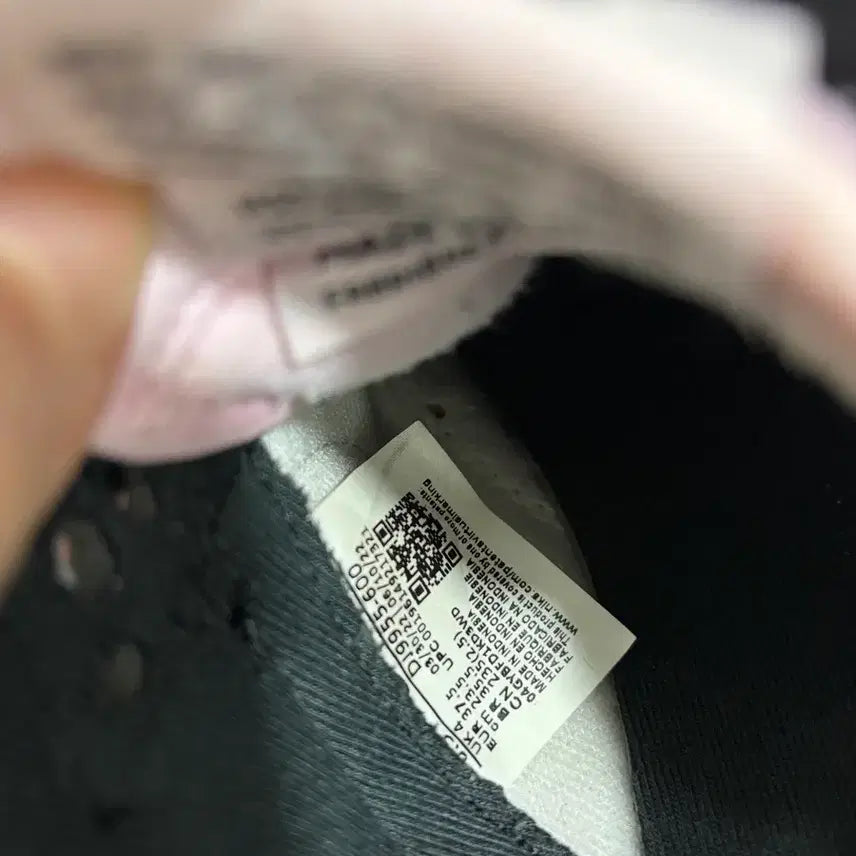 [BUNJANG] Nike Dunk Low Essential Pink Foam Black 235 / (W) 나이키 덩크 로우 에센셜 핑크 폼 블랙 235