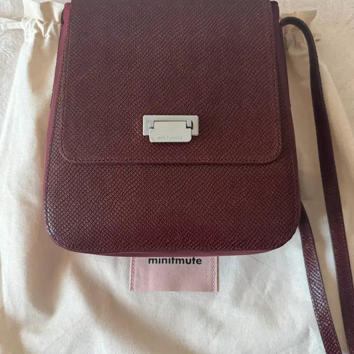 [BUNJANG] Minitmute Tev Bag Mahogany / 실사0/새상품) 미닛뮤트 테브백 마호가니 tev bag
