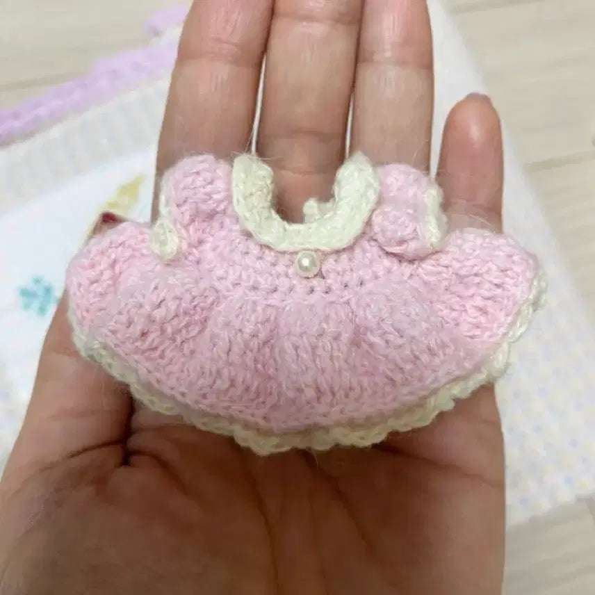 [BUNJANG] Sylvanian Families Knitted Pink Dress Doll Set / 실바니안 뜨개원피스 <인형포함>