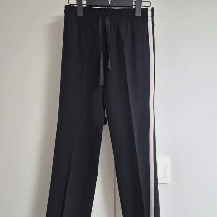 [BUNJANG] Zadig & Voltaire POMY PERMANENT Track Pants / 쟈딕앤볼테르 POMY PERMANENT 트랙팬츠 34 정품