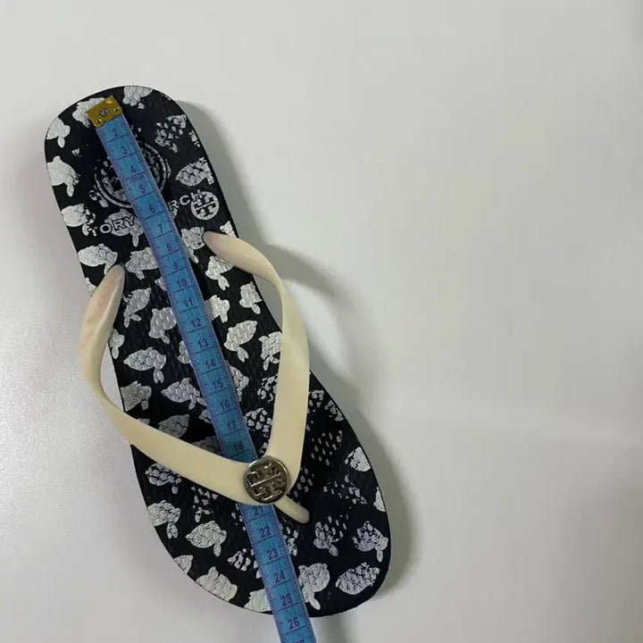 [BUNJANG] Tory Burch Thong Sandals / [245-250] 토리버치 쪼리 사이즈245 슬리퍼245 샌들