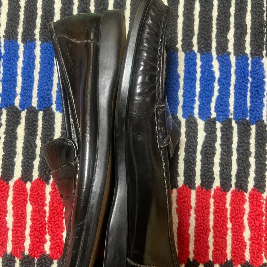 [SOLD OUT] 페레가모 페니로퍼 275