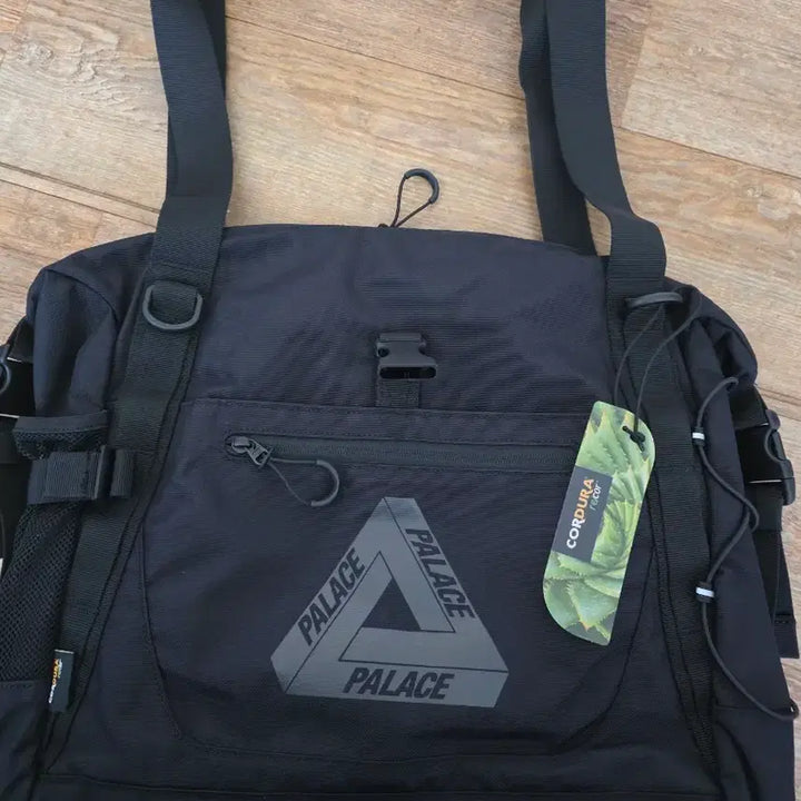 [BUNJANG] Palace Cordura Backpack / 팔라스 블랙 코듀라 가방