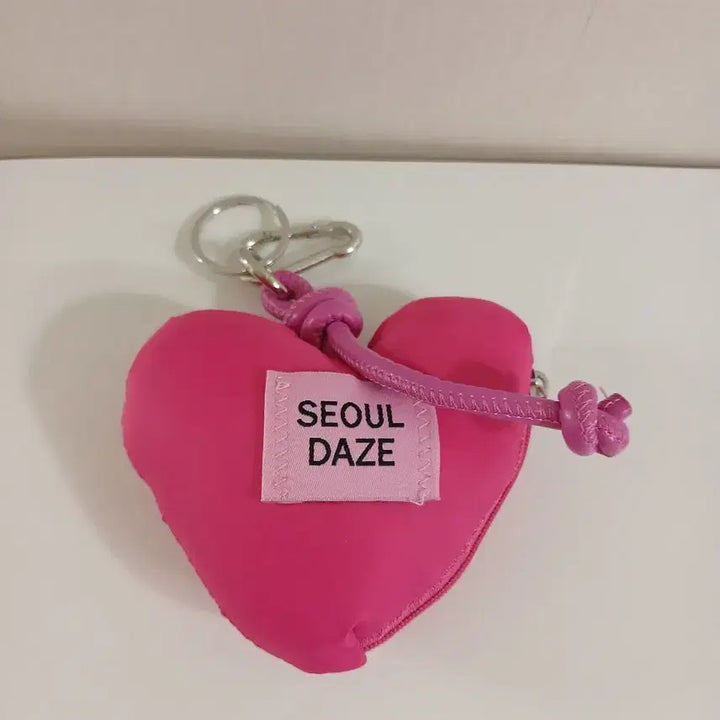 [BUNJANG] Hera Heart Keyring Mini Wallet / 헤라 하트 키링  지갑 새상품