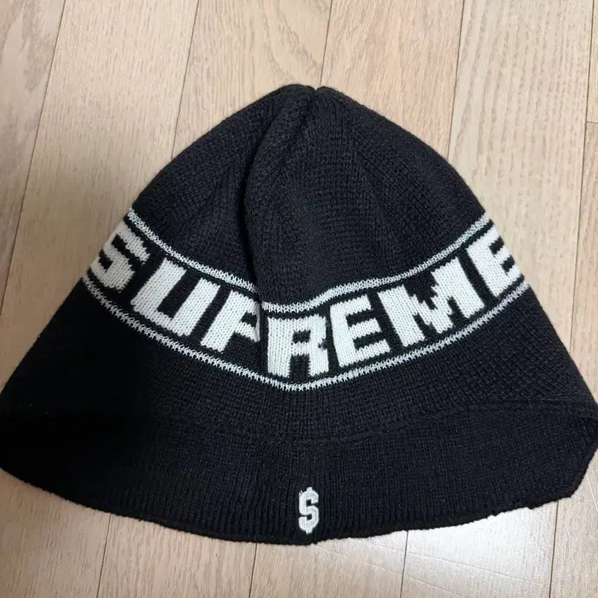[BUNJANG] Supreme 23FW Earflap Beanie / 슈프림 이어플랩 비니 블랙 - 23FW 블랙