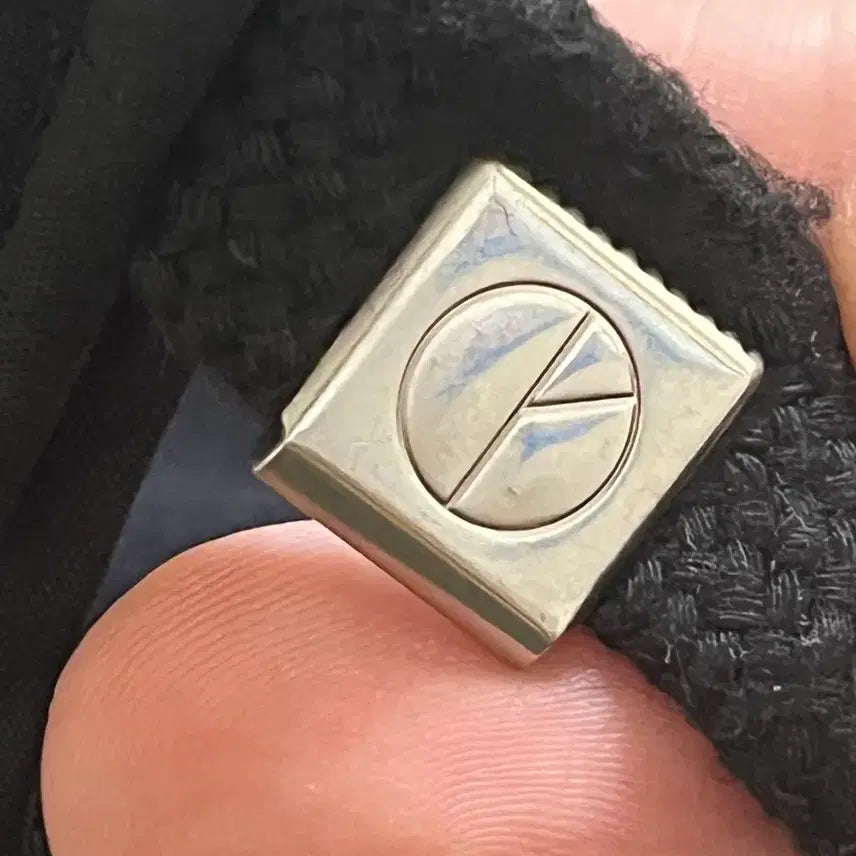 [BUNJANG] PMO Black Long Strap Cap / 피마원 블랙 롱스크랩 캡