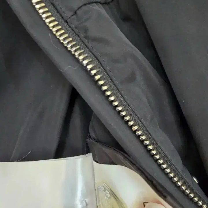 [BUNJANG] Moncler Distelhorn Black Windbreaker Jacket / 몽클레어 디스텔론 블랙 바람막이 3사이즈