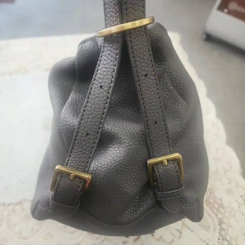 [BUNJANG] Christian Lacroix Leather Backpack/Shoulder Bag / 크리스찬라크르와 가방 백팩 숄더 가능