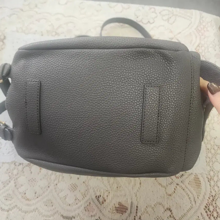 [BUNJANG] Christian Lacroix Leather Backpack/Shoulder Bag / 크리스찬라크르와 가방 백팩 숄더 가능
