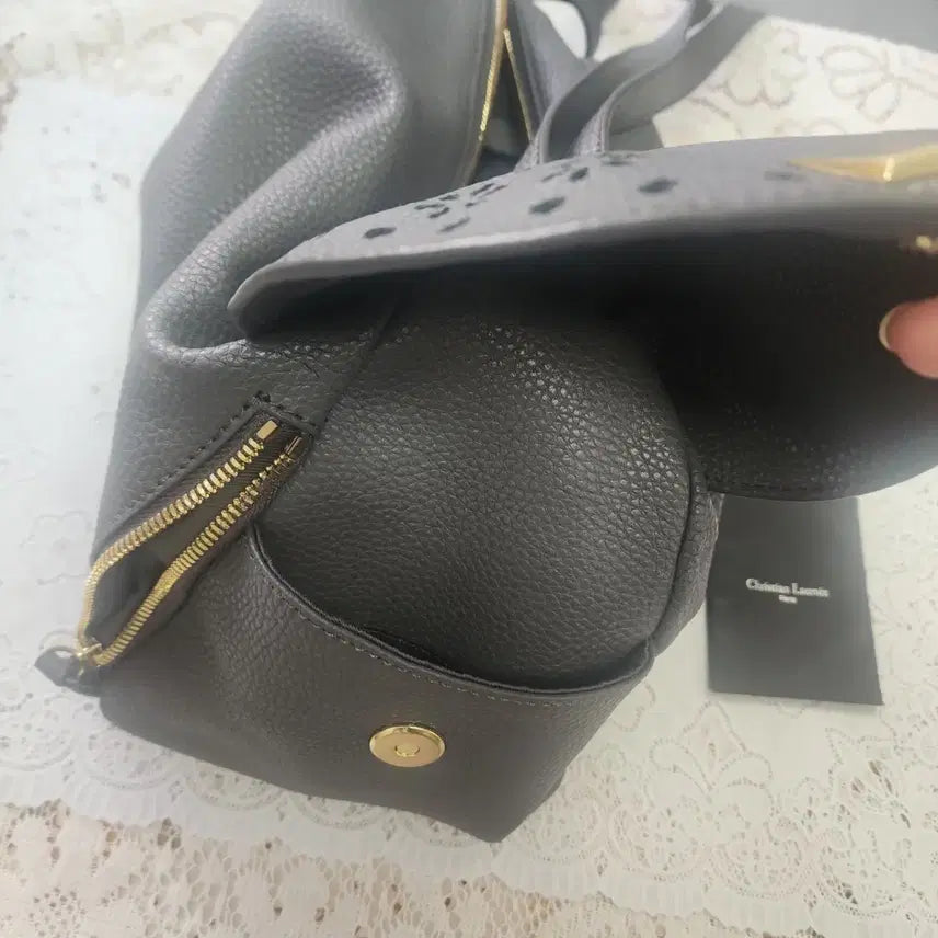 [BUNJANG] Christian Lacroix Leather Backpack/Shoulder Bag / 크리스찬라크르와 가방 백팩 숄더 가능