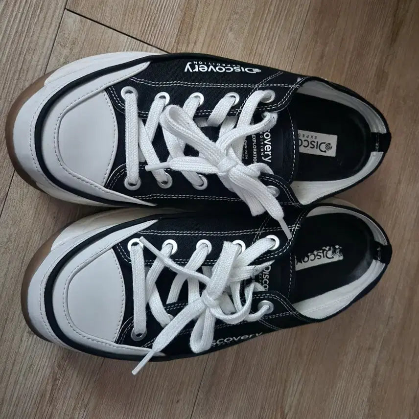 [BUNJANG] Discovery Sneakers Black/White / 딥커버리뮬 스니커즈 블랙/화이트