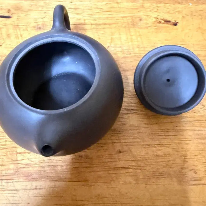 [BUNJANG] Antique 30-Year-Old Yixing Teapot / (1222)30년 정도된 자사호(중)
