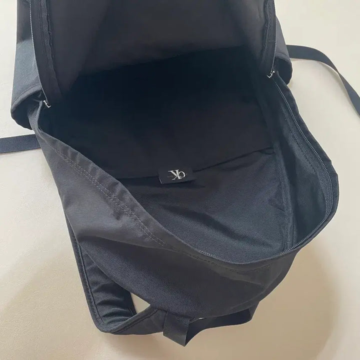 [BUNJANG] Calvin Klein Backpack / 캘빈클라인 백팩 가방