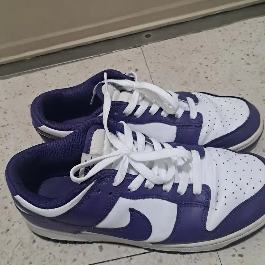 [BUNJANG] Nike Dunk Low Court Purple (Size 275) Sneakers / 덩크로우 코트퍼플 275