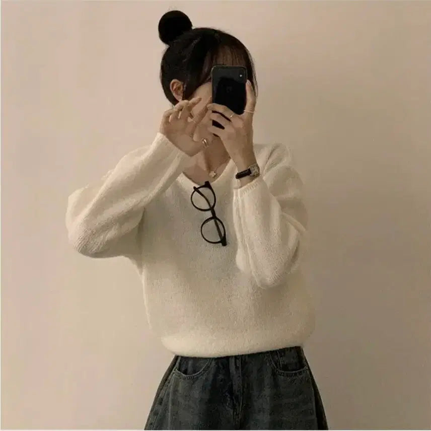 [BUNJANG] White Knit Top / 아방핏 화이트 니트