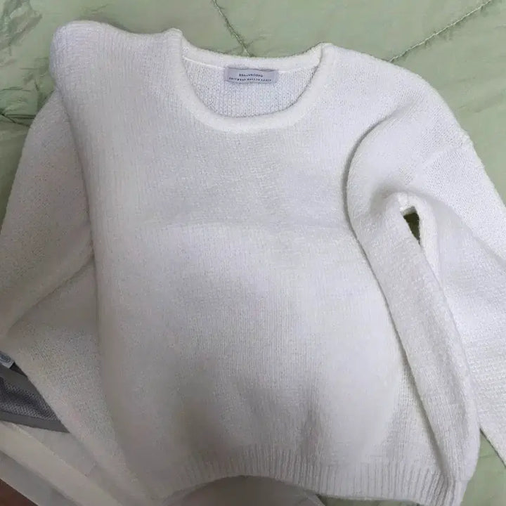 [BUNJANG] White Knit Top / 아방핏 화이트 니트