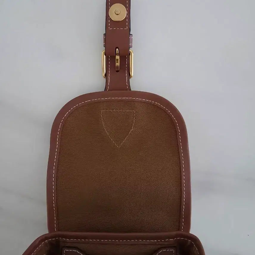 [BUNJANG] Celine Folco Backpack Greige / 셀린느 폴코 백팩 그레주 컬러