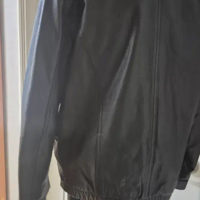 [BUNJANG] Woo Chung Leather Black Leather Bomber Jacket / Woo Chung Leather Fashion 블랙 가죽 봄퍼