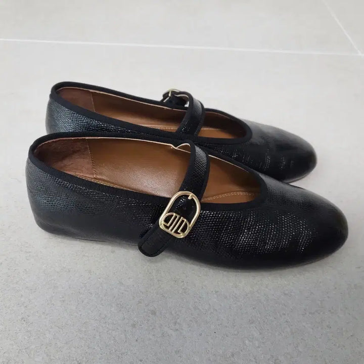 [BUNJANG] Lanvin Collection Flat Shoes / 랑방컬렉션 플랫 슈즈(사진 도용시 법적조치)