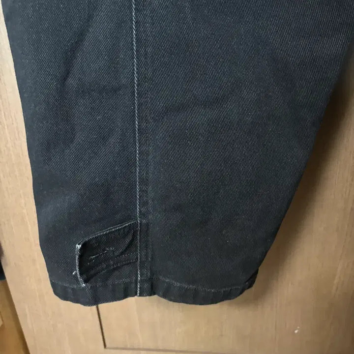 [BUNJANG] SYSTEM HOMME Dark Gray Layered Washed Jeans / SYSTEM HOMME 시스템 옴므 믹스매치레이어 다크그레이 워싱 팬츠