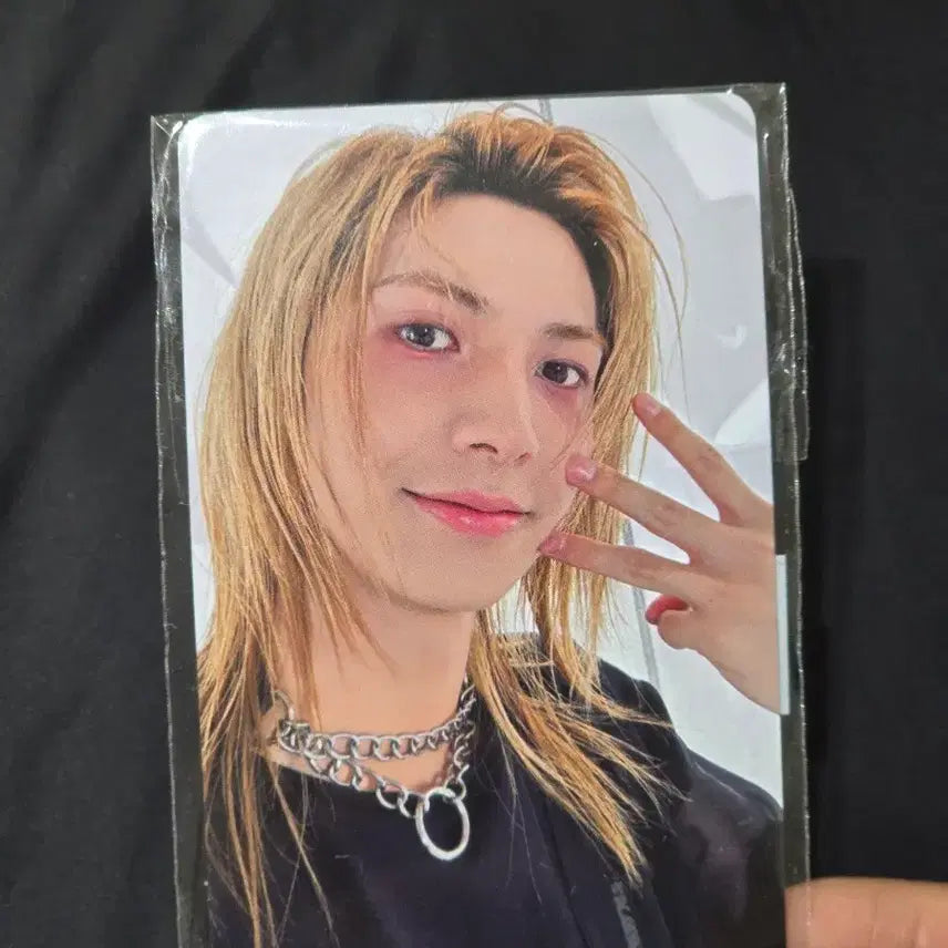 (미개봉) 엑디즈 뷰마콘 앙콘 4만원 온라인 구매 특전 포카 주연