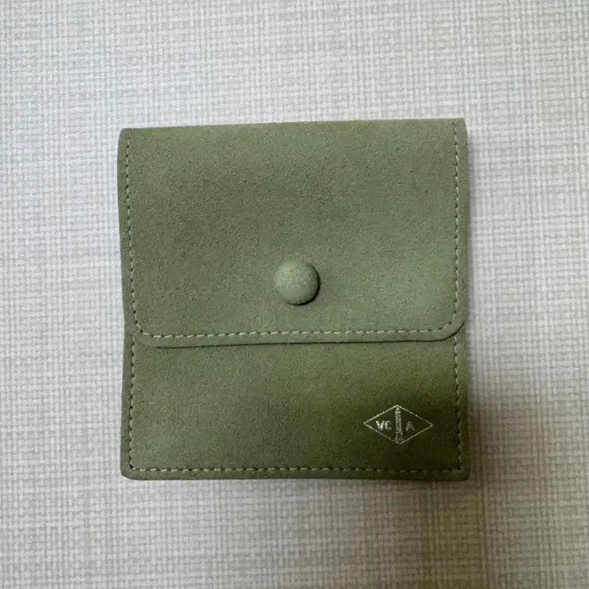 [BUNJANG] Van Cleef & Arpels Suede Pouch / 반클리프 아펠 스웨이드 파우치