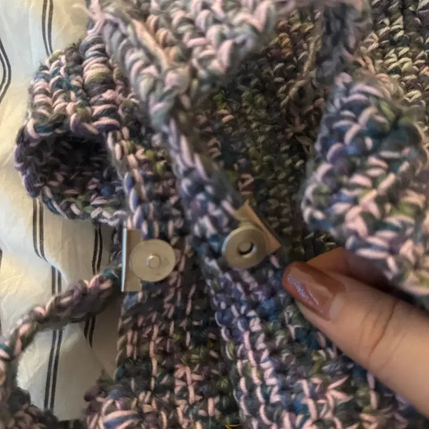 [BUNJANG] Handmade Knitted Tote Bag with Astronaut Keyring / [핸드메이드] 수제 뜨개질 토트백 믹스컬러 + 우주인키링