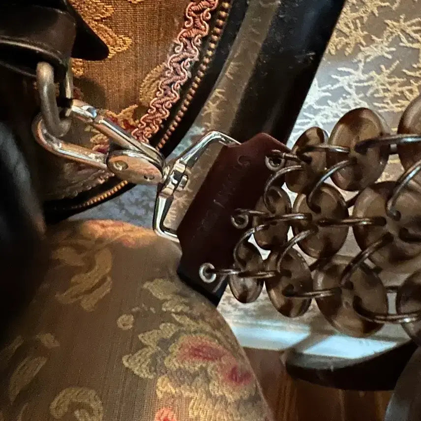 [BUNJANG] Stephen Cook Button Chain Bag / 스테판쿡 가방, 백, 버튼 체인 백