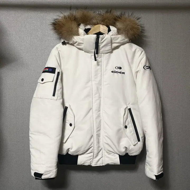 [BUNJANG] Ider Hooded Fur Padded Jacket White / 아이더 후드 퍼 패딩 화이트