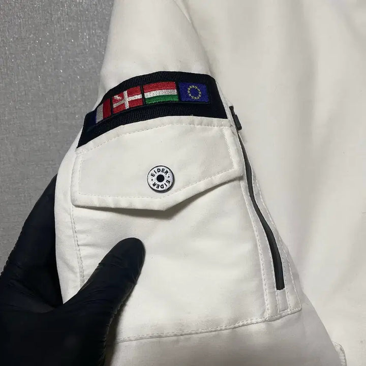 [BUNJANG] Ider Hooded Fur Padded Jacket White / 아이더 후드 퍼 패딩 화이트