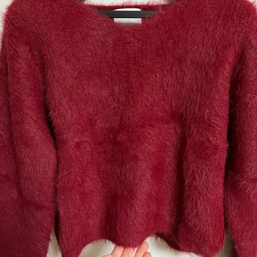 [BUNJANG] Mongdol Hairly Angora Knit Red / 몽돌 헤어리 앙고라 니트 레드